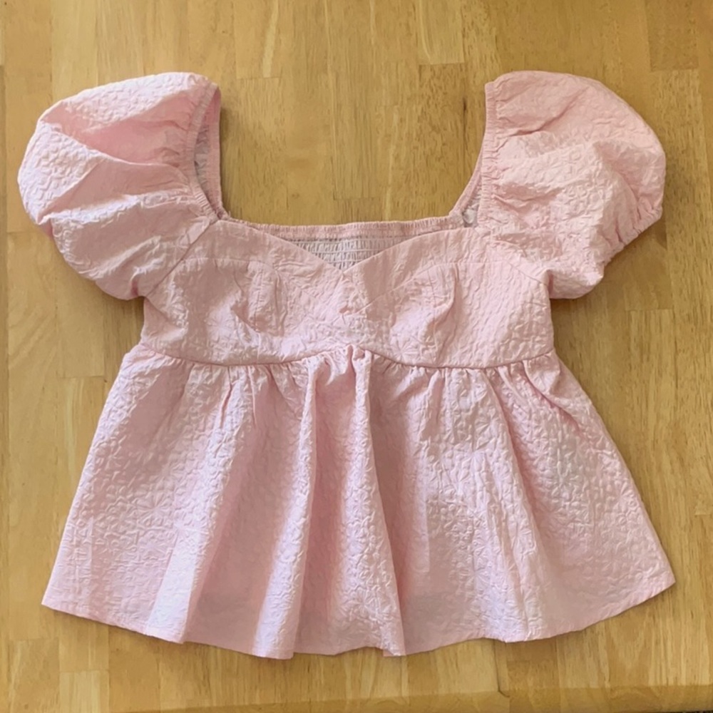 Women’s pink sweetheart neck babydoll shirt